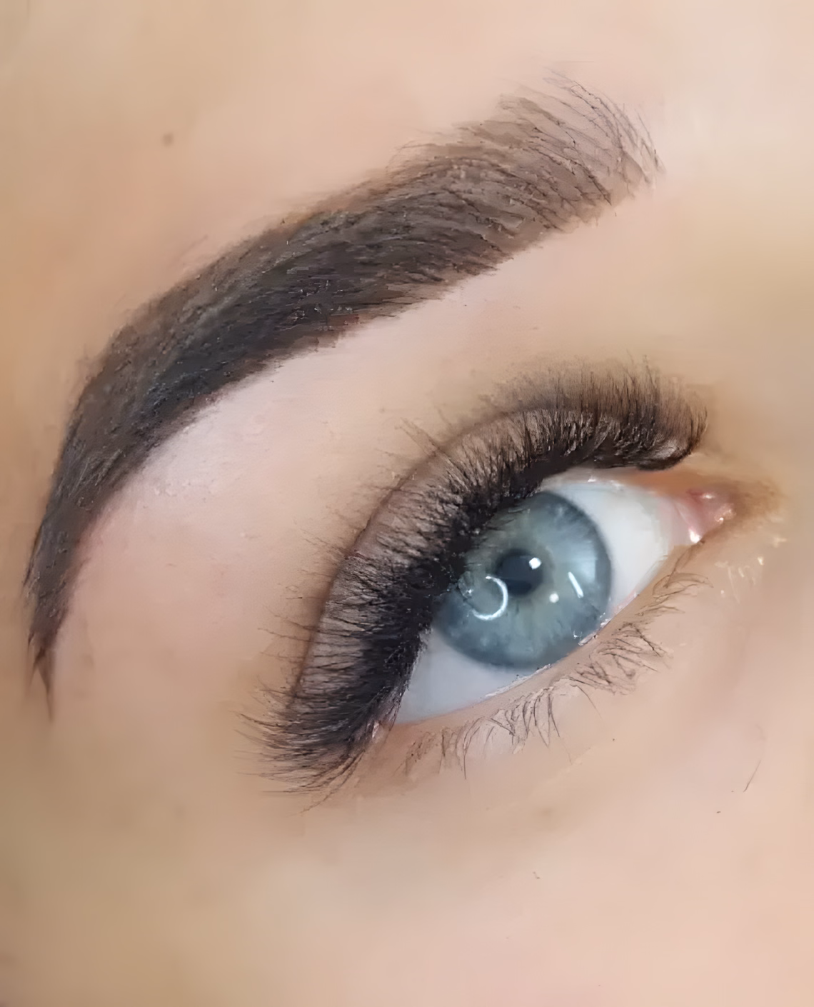 Después — Micropigmentación de cejas